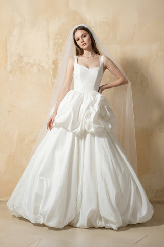 BALL GOWN