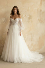 A Line Long Sleeves Tulle Wedding Dress With Appliques in Ivory - KISS BRIDAL Wedding Dresses