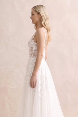 A Line Sweetheart Tulle Wedding Dresses with Appliques in White - KISS BRIDAL Wedding Dresses