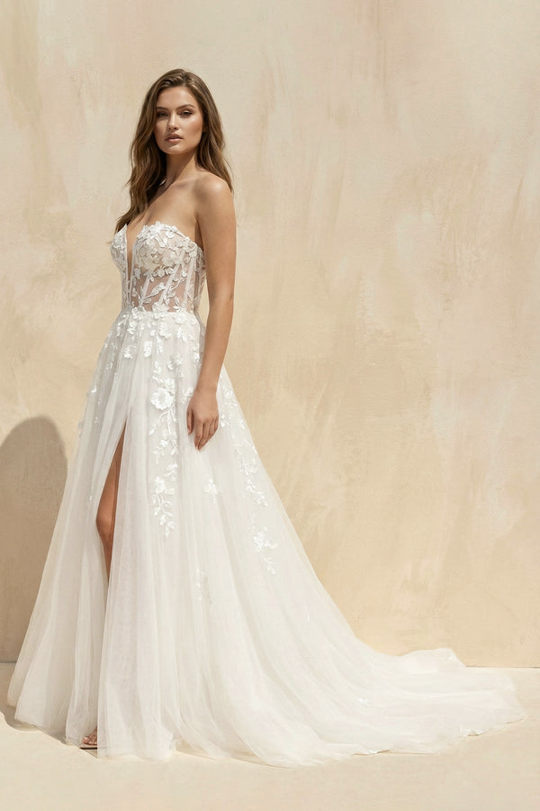 A - Line Sweetheart Tulle Wedding Dresses With Slit in White - SHE IS ME Wedding Dresses