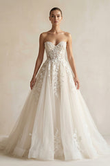 A Line Tulle Sweetheart Wedding Dress With Appliques in White and Nude - KISS BRIDAL Wedding Dresses