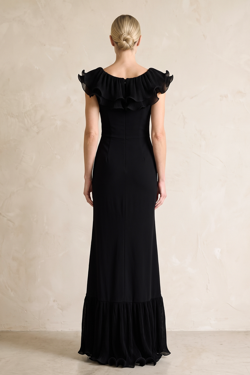 Black Ruffled Sheath V-Neck Mother of the Bride Dress With Slit
