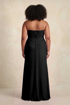 Black Sheath Chiffon Strapless Pleated Bridesmaid Dress (2) | KISSBRIDAL[sizeplus]