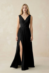 V-Neck Chiffon Pleated A-Line Bridesmaid Dress in Black - KISS BRIDAL BRIDESMAID DRESSES