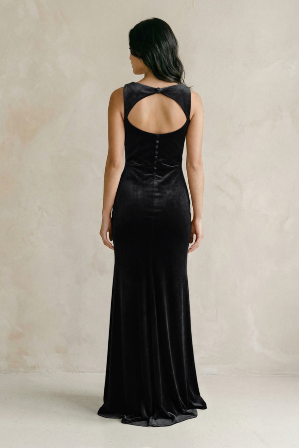 Cowl Neck Mermaid Velvet Bridesmaid Dress in Black - KISS BRIDAL Bridesmaid Dresses