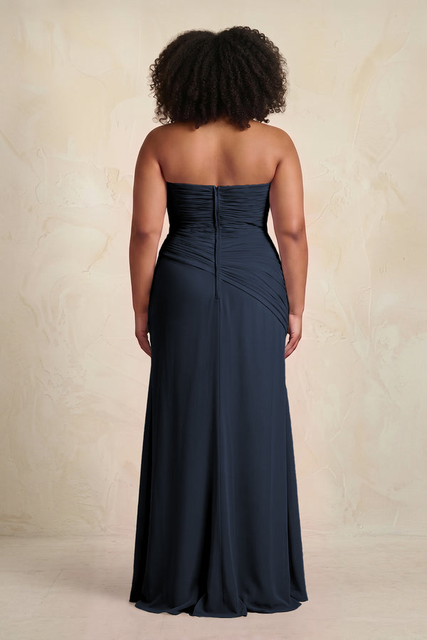 Dark Navy Sheath Chiffon Strapless Pleated Bridesmaid Dress (2) | KISSBRIDAL[sizeplus]