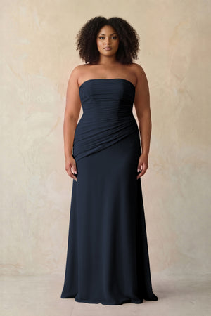 Dark Navy Sheath Chiffon Strapless Pleated Bridesmaid Dress | KISSBRIDAL[sizeplus]