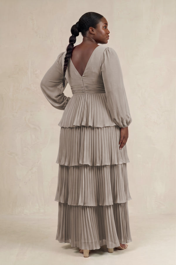 Frost V-Neck Tiered A-Line Long Sleeve Bridesmaid Dress (2) [sizeplus] | KISSBRIDAL