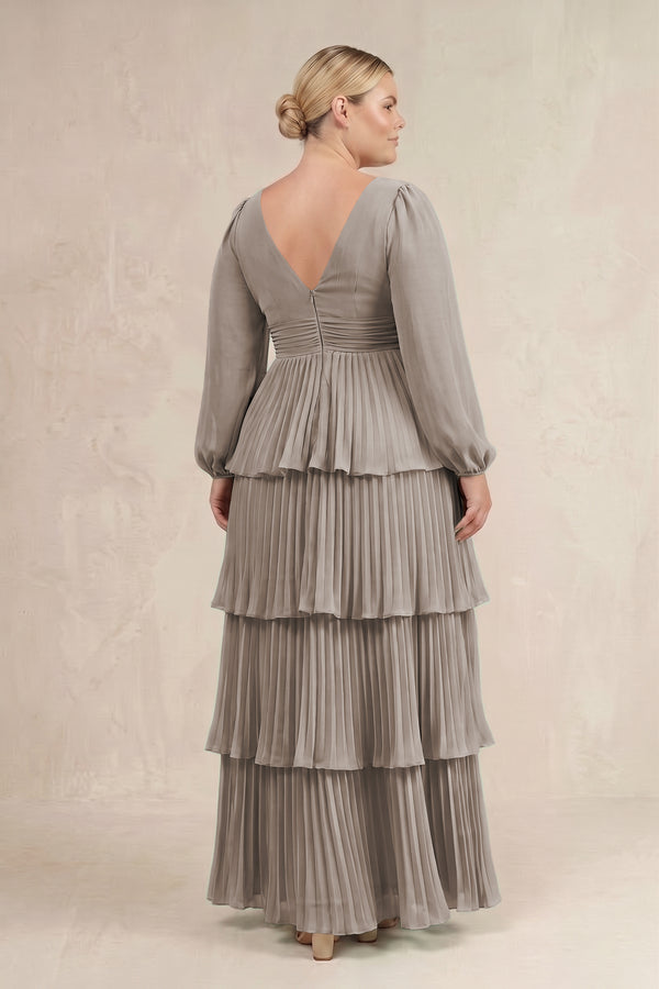 Frost V-Neck Tiered A-Line Long Sleeve Bridesmaid Dress (4) [sizeplus] | KISSBRIDAL