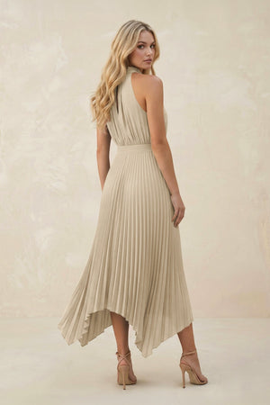 Halter Neck Pleated A - Line Chiffon Bridesmaid Dress in Champagne - SHE IS ME Bridesmaid Dresses
