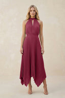 Halter Neck Pleated A - Line Chiffon Bridesmaid Dress in Desert Rose - SHE IS ME Bridesmaid Dresses