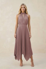 Halter Neck Pleated A-Line Chiffon Bridesmaid Dress in Dusty Rose | KISSBRIDAL