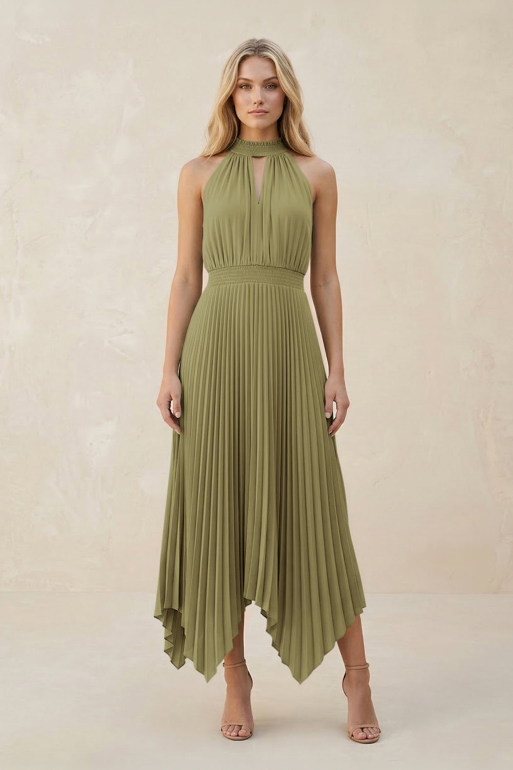 Halter Neck Pleated A-Line Chiffon Bridesmaid Dress in Moss Green