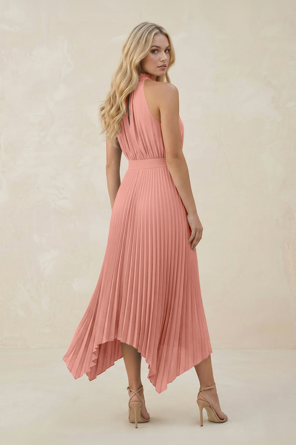 Halter Neck Pleated A-Line Chiffon Bridesmaid Dress in Rosette