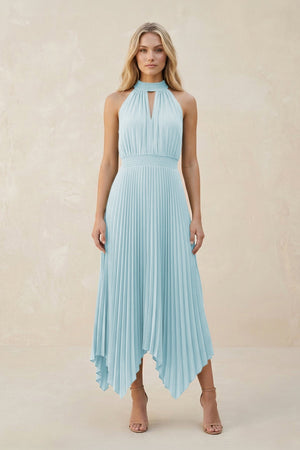 Halter Neck Pleated A - Line Chiffon Bridesmaid Dress in Sky Blue - SHE IS ME Bridesmaid Dresses