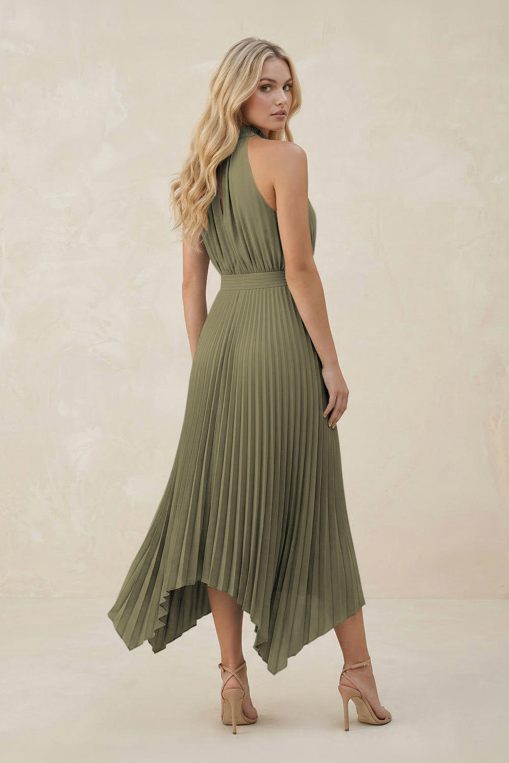Halter Neck Pleated A-Line Chiffon Bridesmaid Dress in Thyme