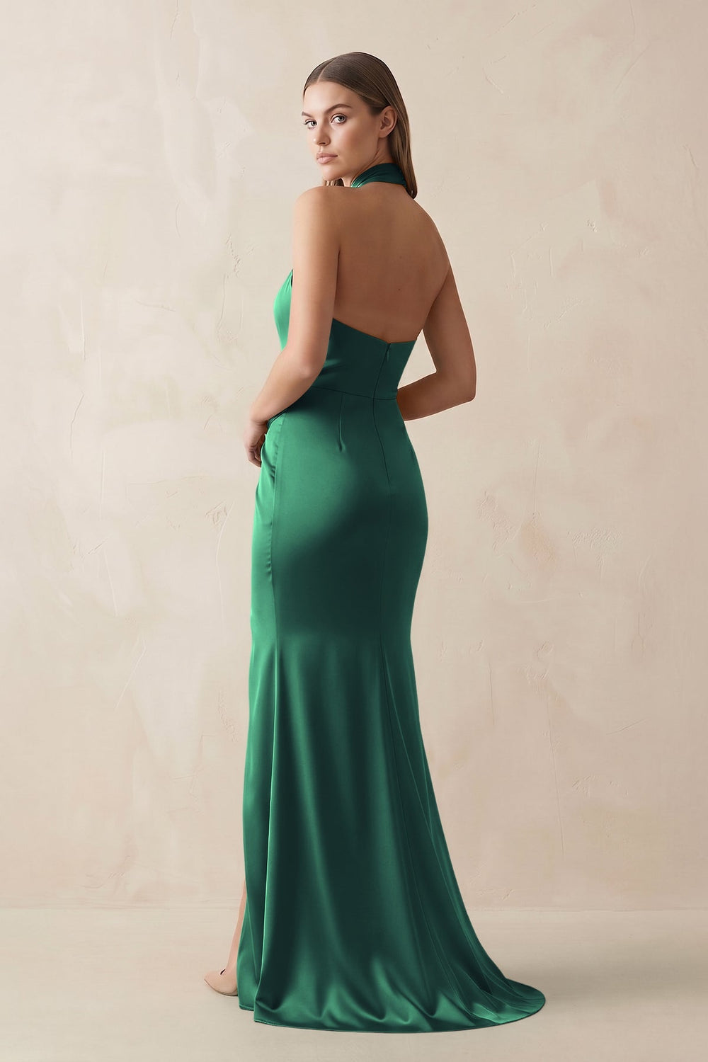 Halter Ruched Sheath Satin Bridesmaid Dress in Dark Green - KISS BRIDAL Bridesmaid Dresses