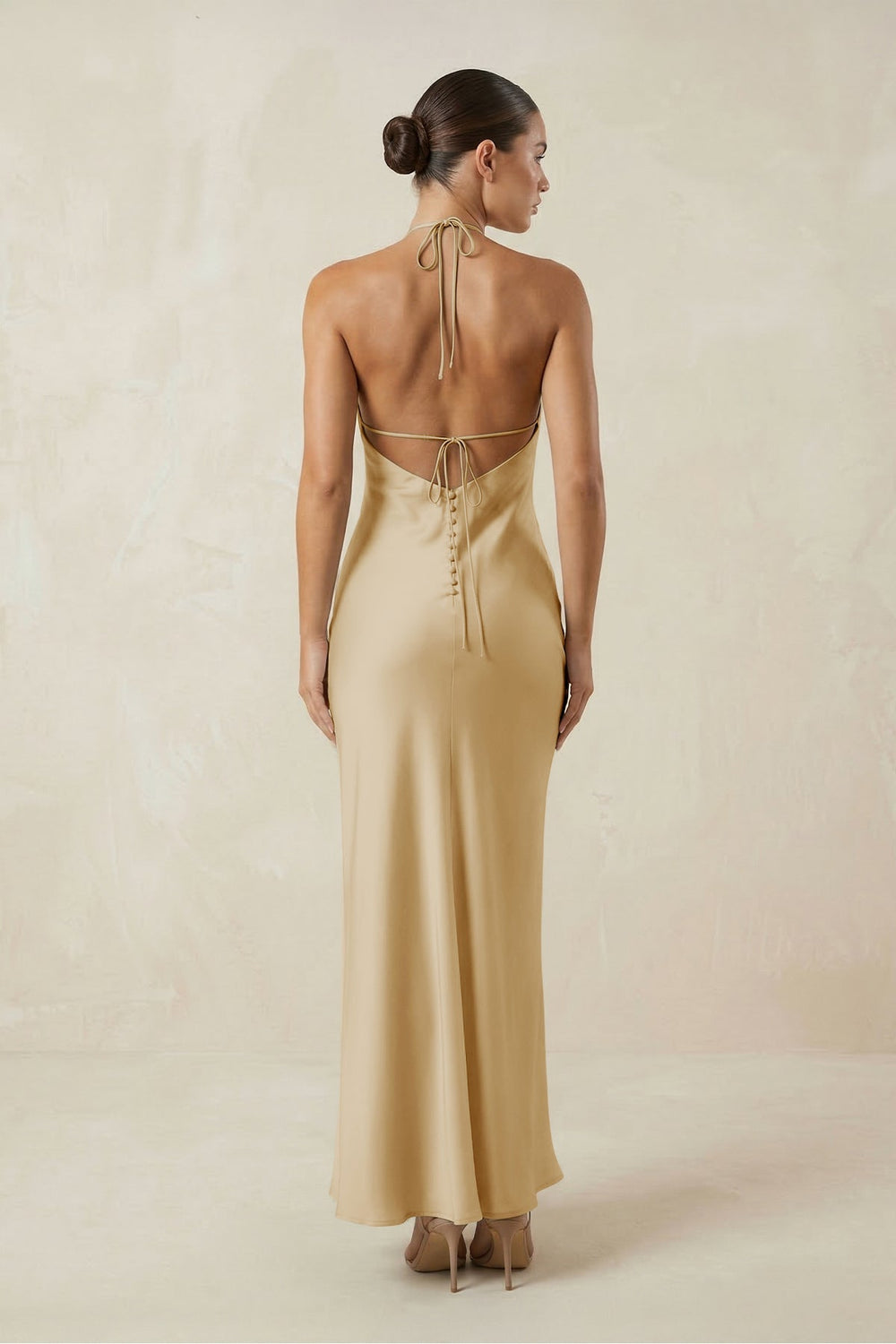 Halter Satin Sheath Midi Bridesmaid Dress in Champagne - KISS BRIDAL Bridesmaid Dresses
