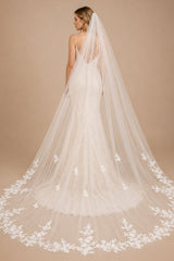 Luxurious 3M Bridal Veil With Comb in Ivory - KISS BRIDAL Wedding Veils
