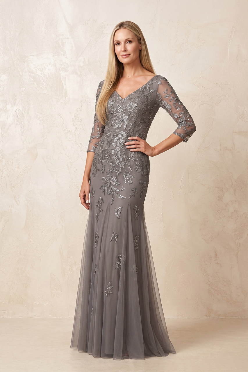 Magnetite Half Sleeves Appliqued V-Neck Mermaid Tulle Mother of the Bride Dress