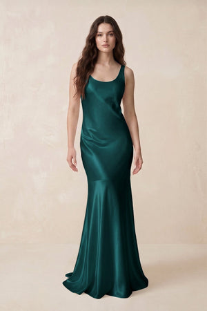 Mermaid Scoop Neck Satin Bridesmaid Dress with Bow in Emerald - KISS BRIDAL Bridesmaid Dresses