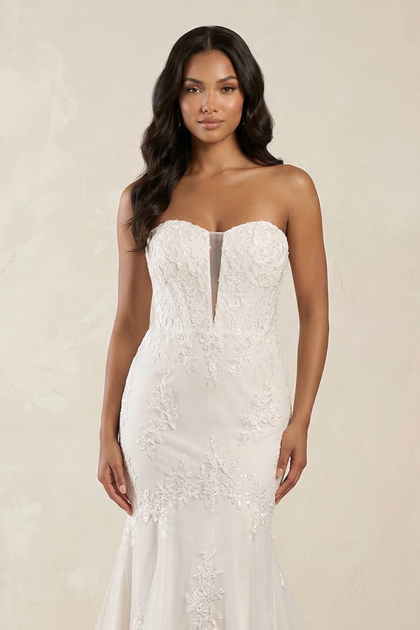 Mermaid Sweetheart Appliqued Tulle Wedding Dress in White - SHE IS ME Wedding Dresses