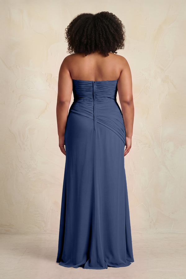 Navy Sheath Chiffon Strapless Pleated Bridesmaid Dress (2) | KISSBRIDAL[sizeplus]