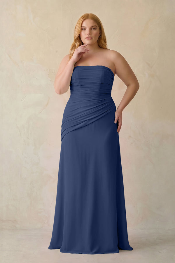 Navy Sheath Chiffon Strapless Pleated Bridesmaid Dress (3) | KISSBRIDAL[sizeplus]