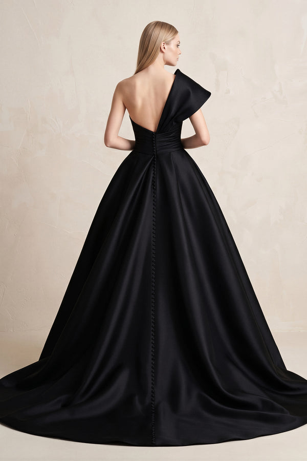 One - Shoulder Satin Ball Gown Wedding Dress in Black - SHE IS ME Wedding Dresses