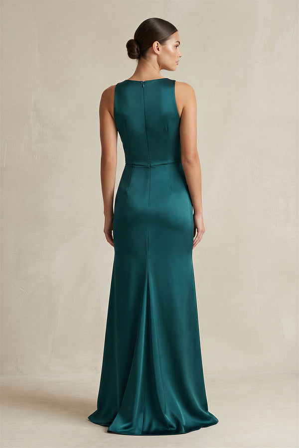 Peacock Ruffled Sheath V-Neck Pleated Bridesmaid Dress with Slit (2) | KISSBRIDAL