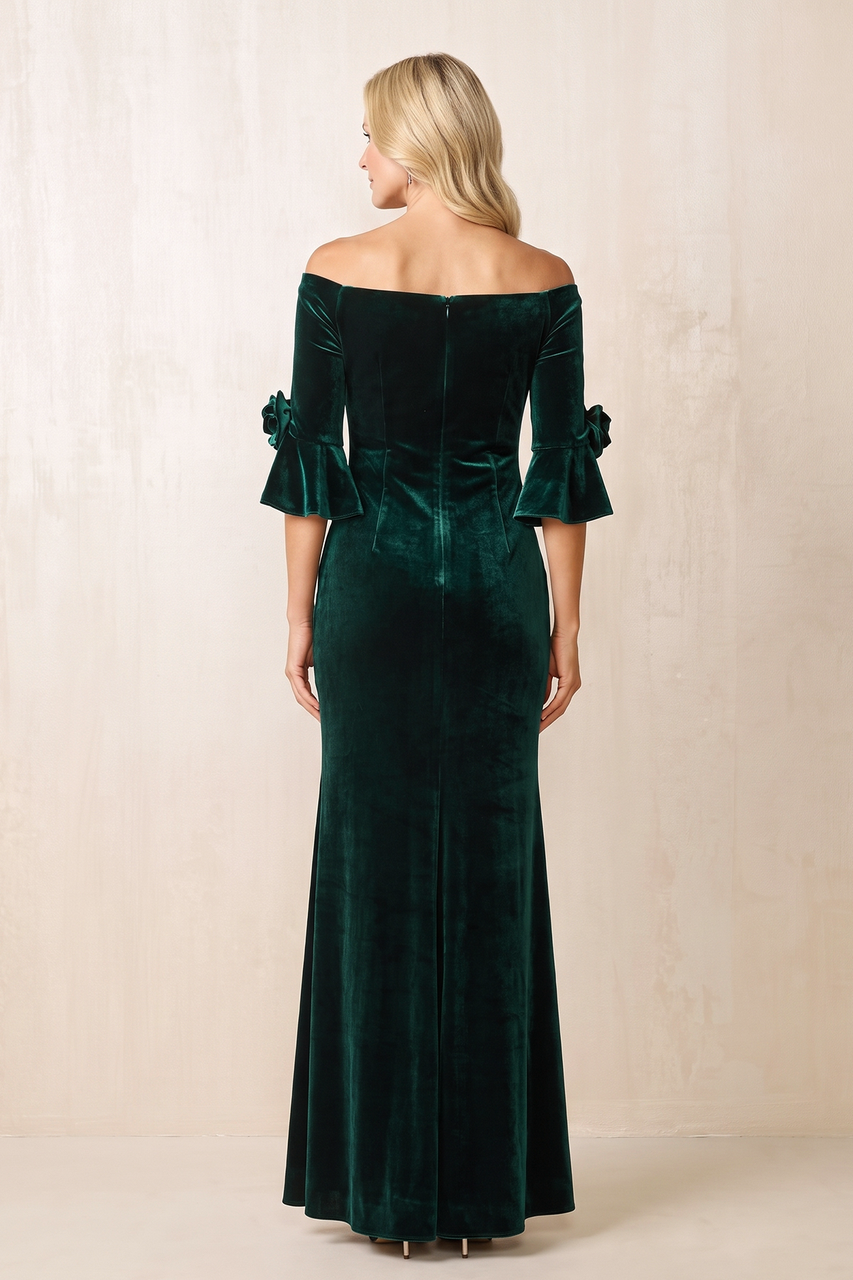 Pine Off-the-Shoulder Velvet Sheath Mother of the Bride Dress With Sleeves
