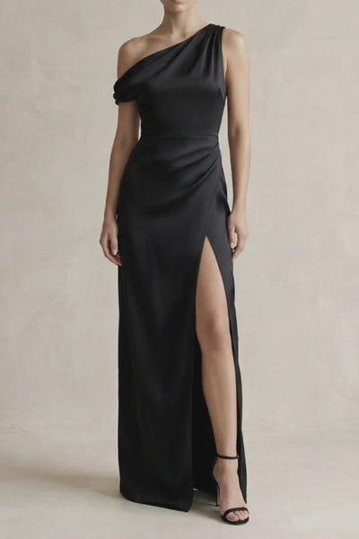 One - Shoulder Satin Sheath Bridesmaid Dress With Slit in Black - SHE IS ME Bridesmaid Dresses