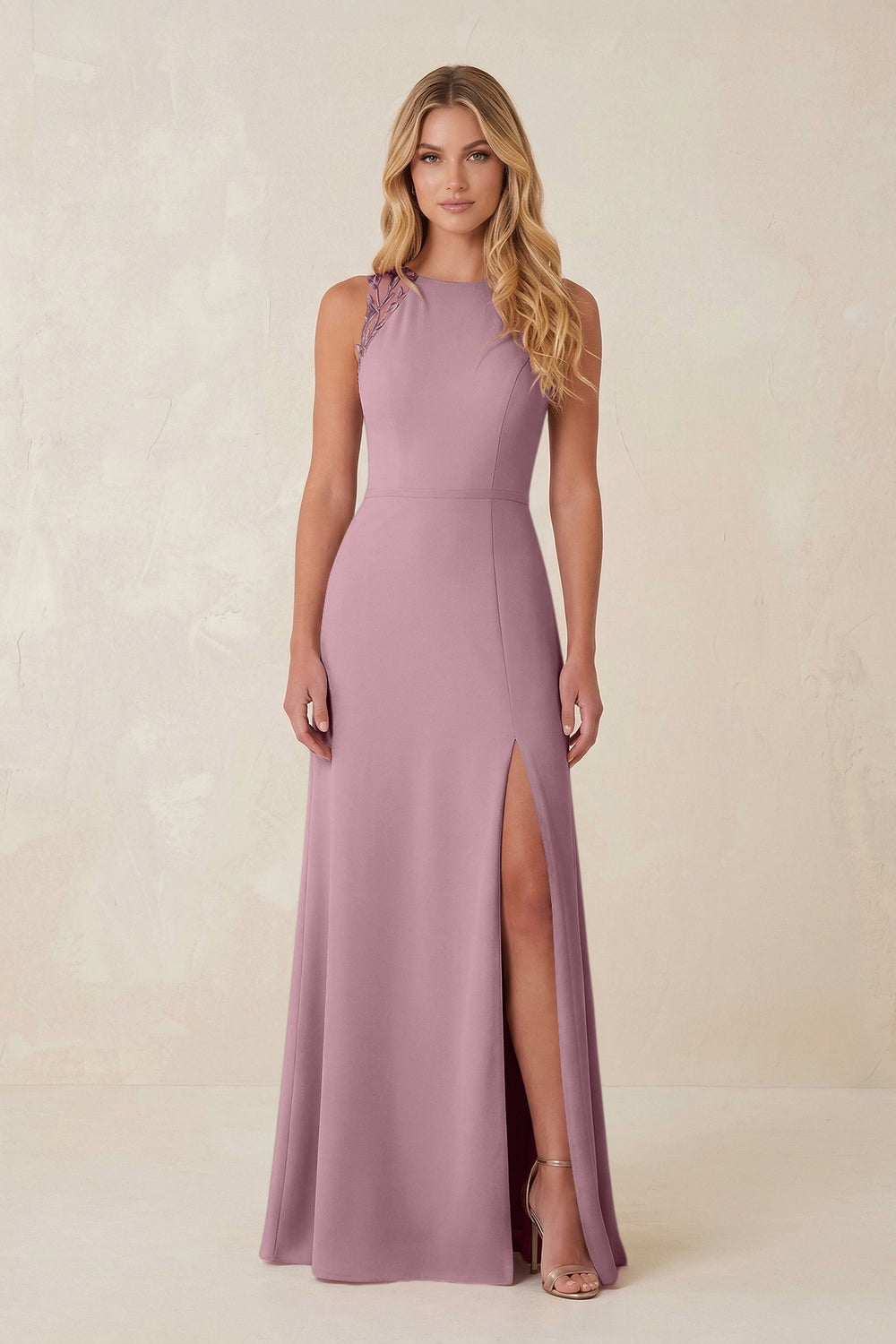Round Neck Sheath Chiffon Appliqued Bridesmaid Dress in Vintage Mauve