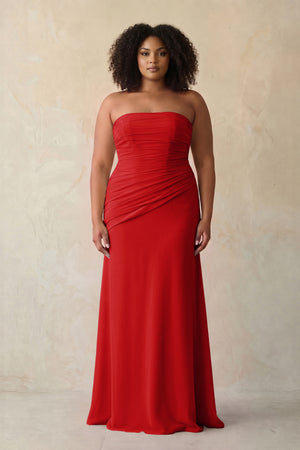 Ruby Red Sheath Chiffon Strapless Pleated Bridesmaid Dress | KISSBRIDAL[sizeplus]