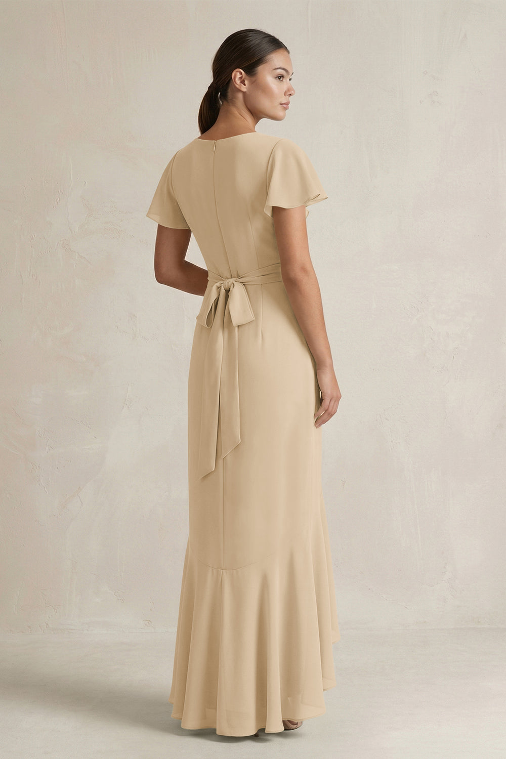 Rufffled V-Neck Sheath Chiffon Bridesmaid Dress in Champagne