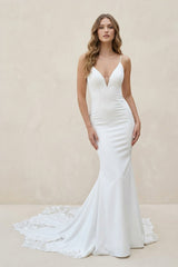 Spaghetti Straps Long Mermaid Wedding Dress in Ivory - KISS BRIDAL Wedding Dresses