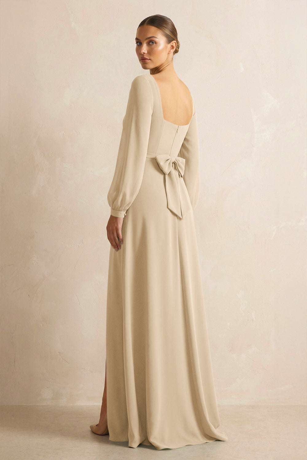 Square Neck Long Sleeves Chiffon Sheath Bridesmaid Dress in Champagne