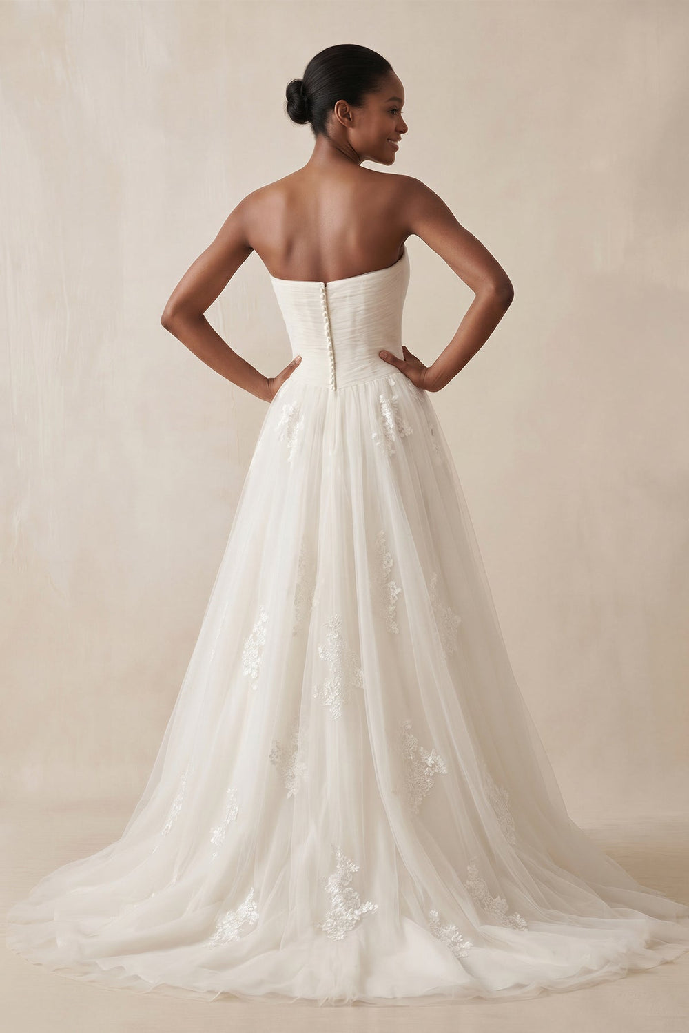 Sweetheart A - Line Tulle Corset Wedding Dress With Appliques in Ivory - KISS BRIDAL Wedding Dresses