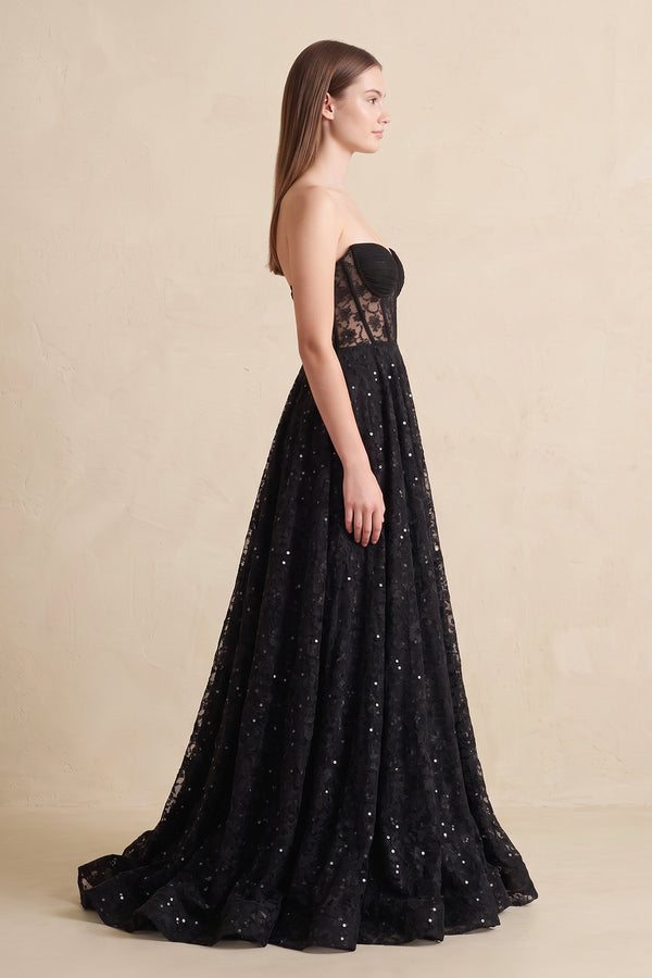 Black Sweetheart Appliqued Corset Lace Ball Gown Wedding Dress With Slit - KISSBRIDAL