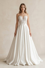 Sweetheart Appliqued Satin Ball Gown Wedding Dress in White - KISS BRIDAL Wedding Dresses