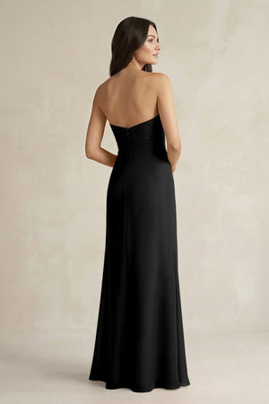 Sweetheart Chiffon Pleated Sheath Bridesmaid Dress in Black - SHE IS ME Bridesmaid Dresses
