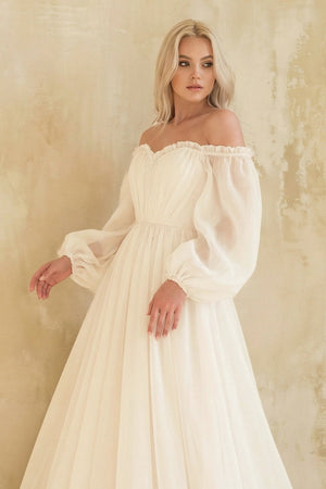 Sweetheart Long Sleeves Tulle Wedding Dress in Diamond White - KISS BRIDAL Wedding Dresses