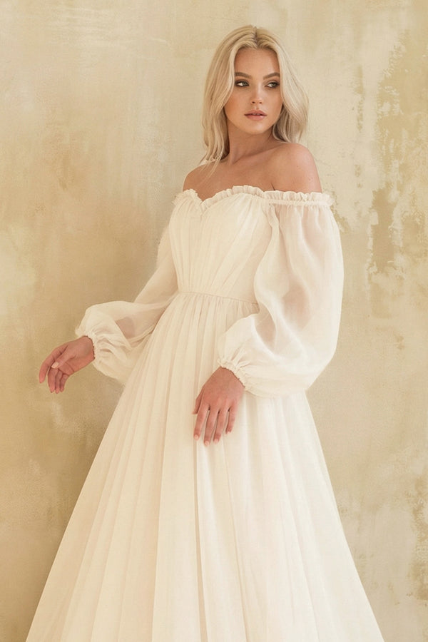 Sweetheart Long Sleeves Tulle Wedding Dress in Diamond White - KISS BRIDAL Wedding Dresses