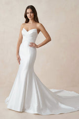 Sweetheart Mermaid Satin Wedding Dress in White - KISS BRIDAL Wedding Dresses