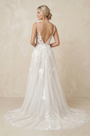 V - Neck A - Line Tulle Appliqued Maxi Wedding Dress in White - SHE IS ME Wedding Dresses