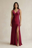 V - neck Sheath Satin Bridesmaid Dress With Back Bow in Berry - KISS BRIDAL Bridesmaid Dresses