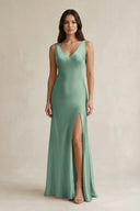 V - neck Sheath Satin Bridesmaid Dress With Back Bow in Mint Green - KISS BRIDAL Bridesmaid Dresses