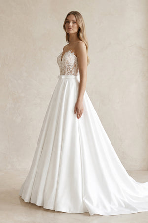 White Sweetheart Appliqued Satin Ball Gown Wedding Dress (3) | KISSBRIDAL