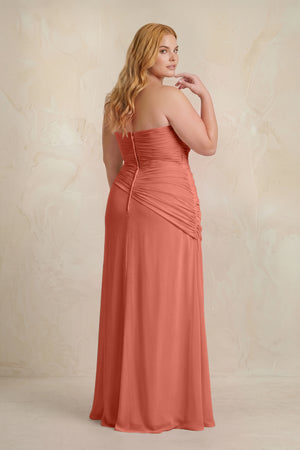 Wild Rose Sheath Chiffon Strapless Pleated Bridesmaid Dress (4) | KISSBRIDAL[sizeplus]