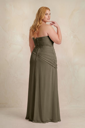 Willow Green Sheath Chiffon Strapless Pleated Bridesmaid Dress (4) | KISSBRIDAL[sizeplus]
